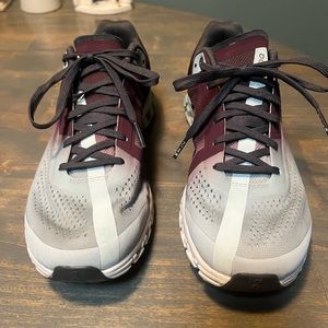 ON Cloudflow Women’s - Mulberry/Mineral - 7 US